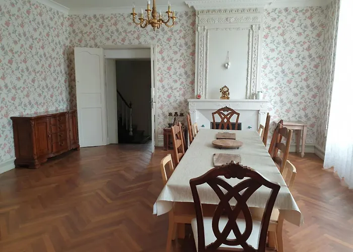 Maison De Lafenestre Casa de Férias